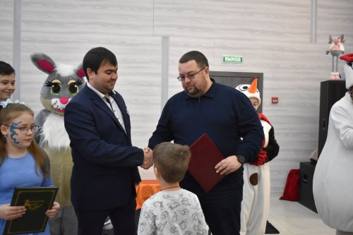 В Алексеевском детям с ограниченными возможностями устроили праздник