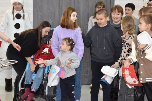 В Алексеевском детям с ограниченными возможностями устроили праздник