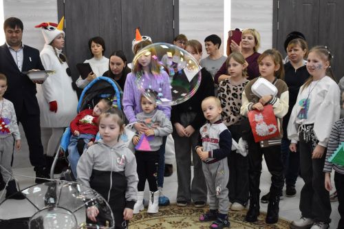 В Алексеевском детям с ограниченными возможностями устроили праздник