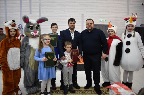 В Алексеевском детям с ограниченными возможностями устроили праздник