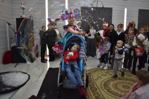 В Алексеевском детям с ограниченными возможностями устроили праздник