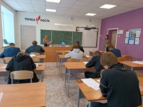 Алексеевские одиннадцатиклассники написали итоговое сочинение