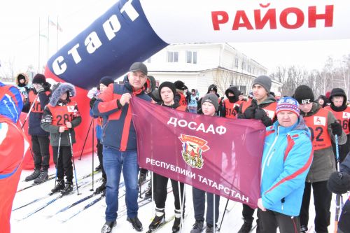 Около двухсот пятидесяти алексеевцев приняли участие в «Лыжне России»