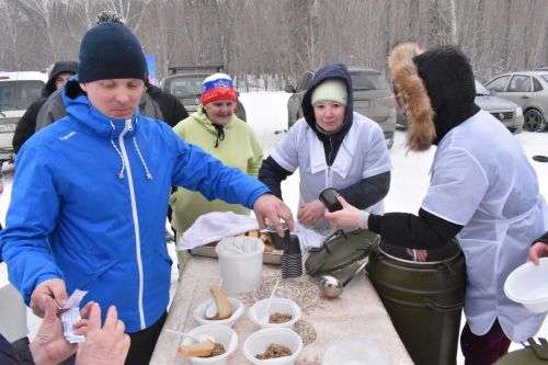 Около двухсот пятидесяти алексеевцев приняли участие в «Лыжне России»