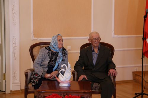 В Алексеевском чествовали «бриллиантовую» и «золотые» семейные пары