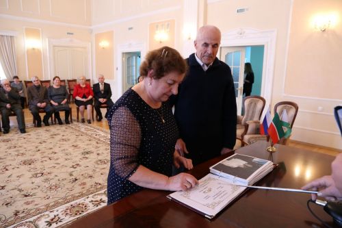 В Алексеевском чествовали «бриллиантовую» и «золотые» семейные пары