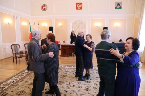 В Алексеевском чествовали «бриллиантовую» и «золотые» семейные пары