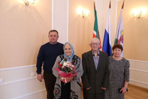 В Алексеевском чествовали «бриллиантовую» и «золотые» семейные пары