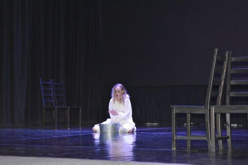 Алексеевская молодежь по Пушкинской карте посетила спектакль