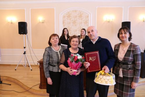 В Алексеевском чествовали «бриллиантовую» и «золотые» семейные пары