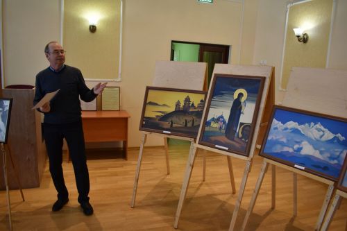 Алексеевских художников познакомили с творчеством Рериха