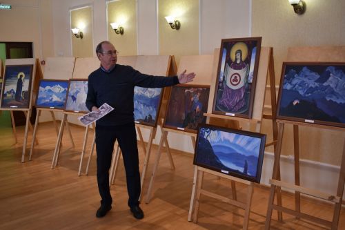 Алексеевских художников познакомили с творчеством Рериха