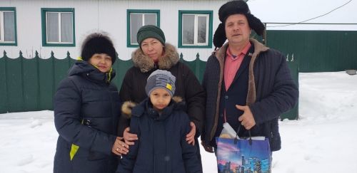 Семьи алексеевских мобилизованных получили продовольственные пакеты