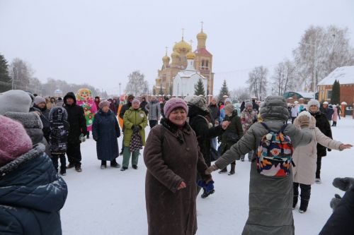 В Алексеевское на проводы зимы из Казани приехало более 160 туристов