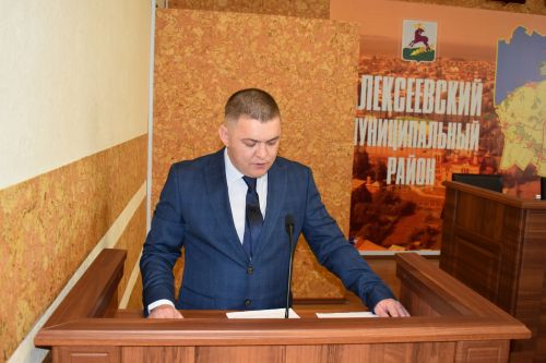 В Алексеевском профсоюз работников образования подвел итоги работы и наградил лучших