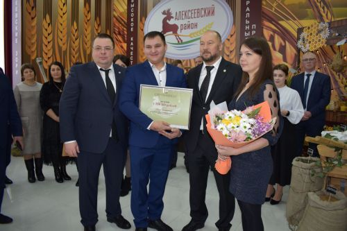 В Алексеевском состоялось 19 заседание Совета района