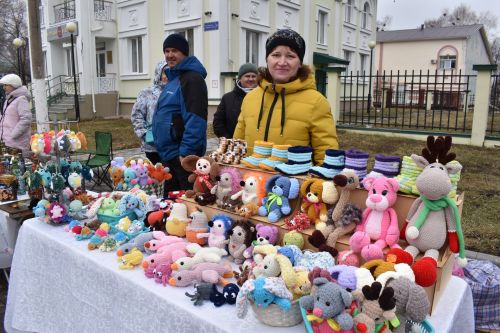 Восточные мотивы, горячий плов, танцы и игры: в Алексеевском отпраздновали Навруз