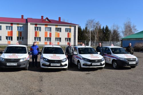 В Алексеевском провели техосмотр учебных машин и мотоцикла
