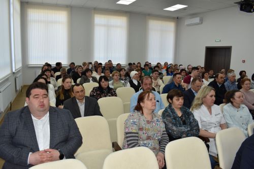 Глава Минздрава РТ посетил Алексеевскую ЦРБ и наградил лучших медиков
