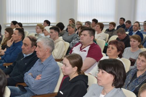 Глава Минздрава РТ посетил Алексеевскую ЦРБ и наградил лучших медиков