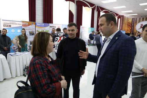 В Алексеевском представили передовые сельскохозяйственные технологии