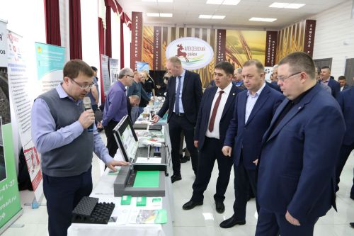 В Алексеевском представили передовые сельскохозяйственные технологии