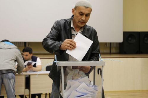В Алексеевском граждане Узбекистана приняли участие в референдуме