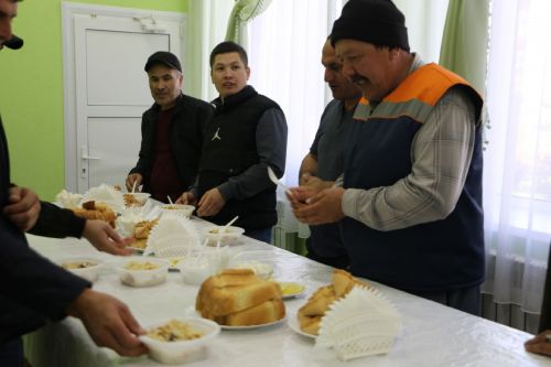 В Алексеевском граждане Узбекистана приняли участие в референдуме