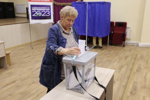 В Алексеевском граждане Узбекистана приняли участие в референдуме