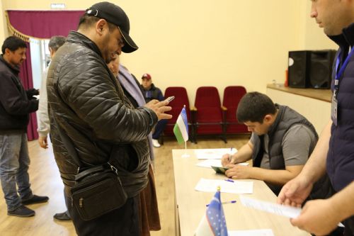 В Алексеевском граждане Узбекистана приняли участие в референдуме