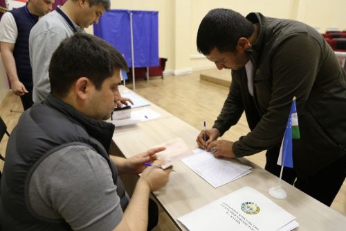 В Алексеевском граждане Узбекистана приняли участие в референдуме
