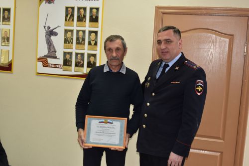 В Алексеевском открыли обновленную памятную доску Валерию Уральскому