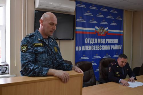В Алексеевском открыли обновленную памятную доску Валерию Уральскому