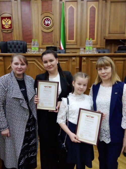 Алексеевские школьники награждены дипломами Государственного Совета Татарстана