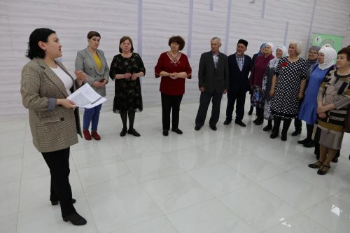 Алексеевцев старшего возраста наградили за творчество