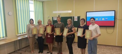 Заместители директоров школ по воспитательной работе подвели итоги учебного года