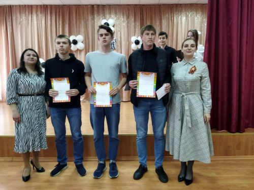 Фоторепортаж: в Билярской СОШ прошел шахматный турнир памяти Эдуарда Миндубаева