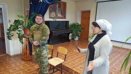 Выпускник воскресной школы рассказал детям о службе в СВО