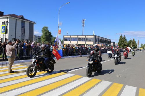 Фоторепортаж: парад Победы в Алексеевском