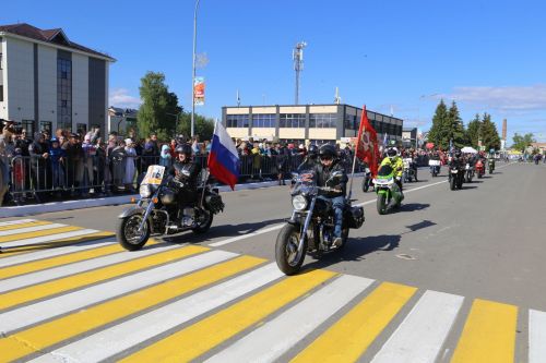 Фоторепортаж: парад Победы в Алексеевском