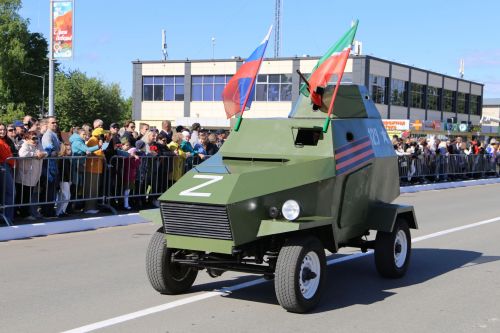 Фоторепортаж: парад Победы в Алексеевском