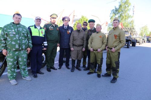 Фоторепортаж: парад Победы в Алексеевском