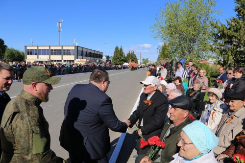 Фоторепортаж: парад Победы в Алексеевском