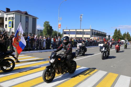 Фоторепортаж: парад Победы в Алексеевском