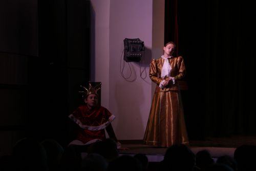 Фестиваль детского народного творчества и детская постановка: Как проходит День защиты детей в Алексеевском