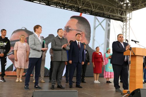 Главный федеральный инспектор по Татарстану поздравил алексеевцев с праздником Сабантуй