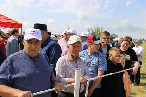 Фоторепортаж: лица Сабантуя-2023