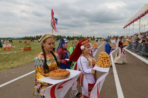 Фоторепортаж: лица Сабантуя-2023