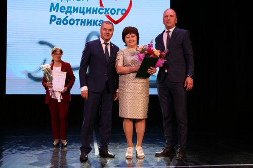 В Алексеевском наградили сотрудников ЦРБ