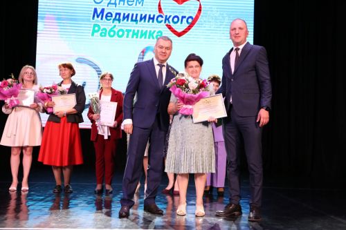 В Алексеевском наградили сотрудников ЦРБ